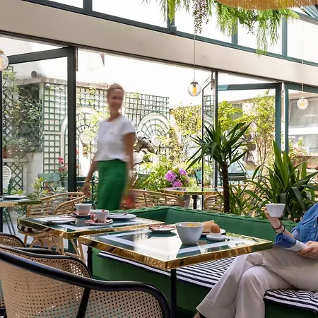Hotel La Perle Saint Germain Des Prés 3*