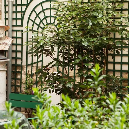 Hotel La Perle Saint Germain Des Prés 3*