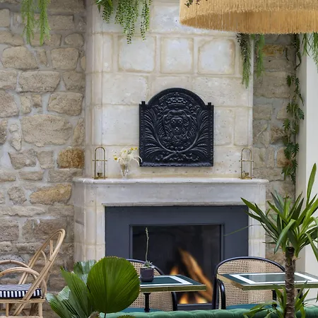 Hotel La Perle Saint Germain Des Prés 3*