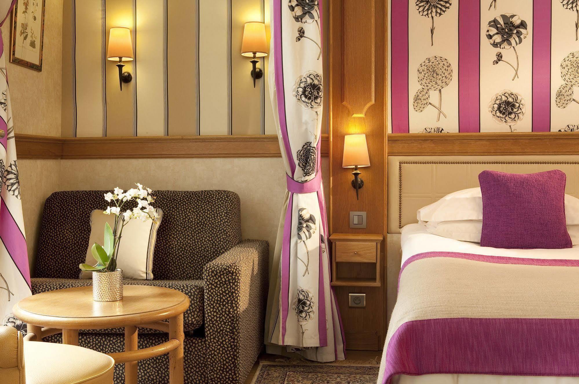 Hotel La Perle Saint Germain Des Pres Parigi